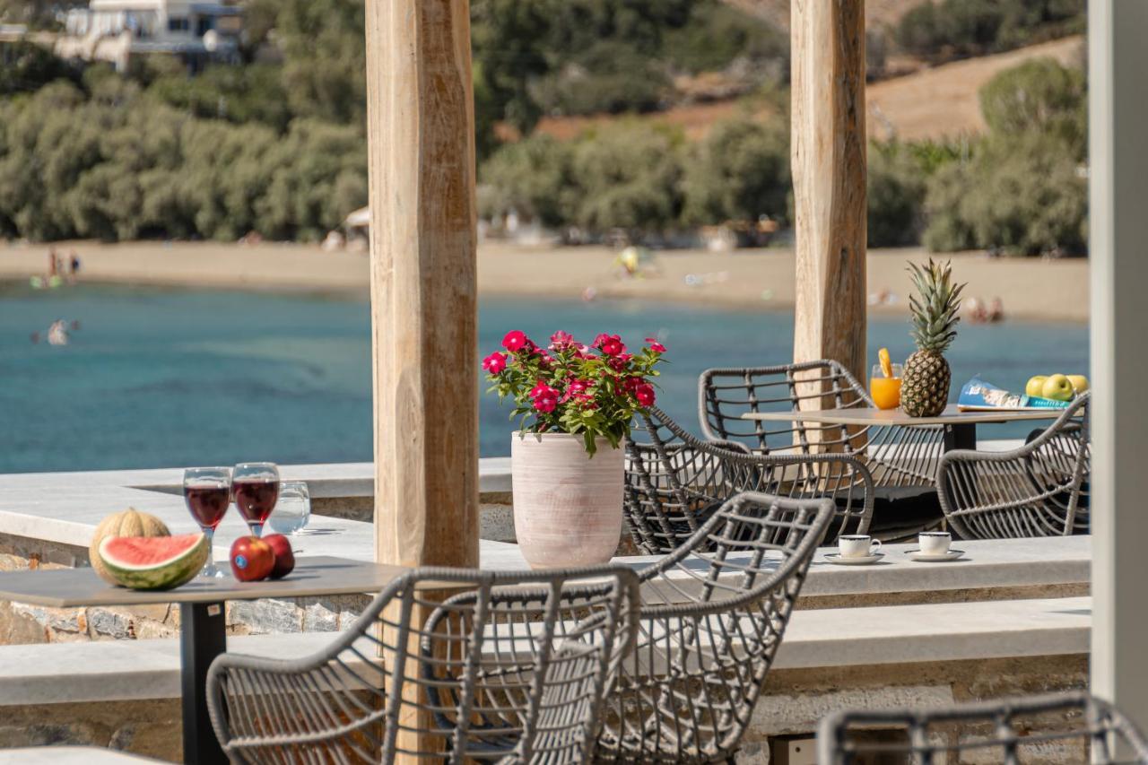 Porto Dema Luxury Suites Schoinoussa Exterior photo